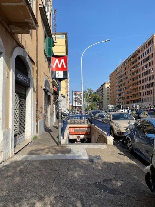 Apartment Luminoso Monolocale A 2 Passi Dalla Metro A Rom
